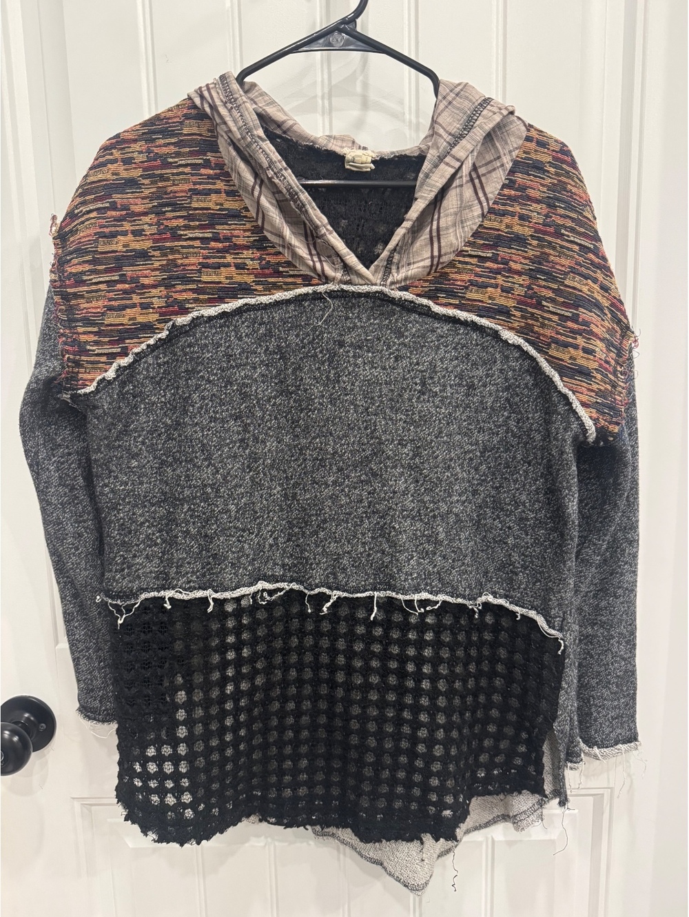 BKE Gimmicks Mixed Fabric Hoodie Sweater Medium